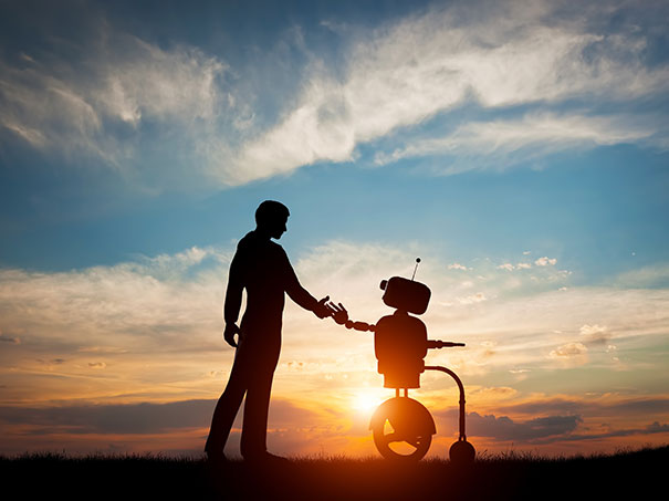 Roboter und Mensch